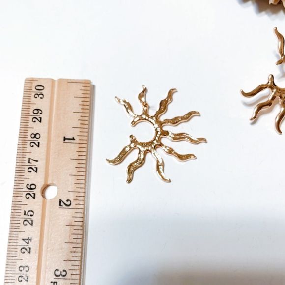 Sun radiant earrings M27 - Picture 5 of 6